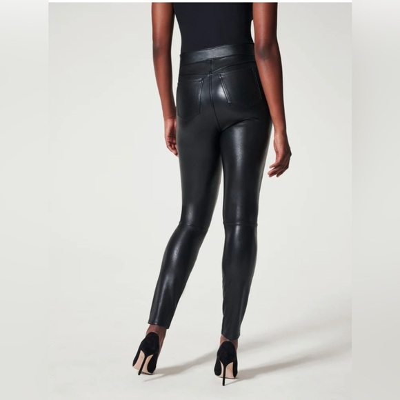 NWOT Spanx Leather Like Skinny Ankle Pant Medium Item# 8M - Picture 3 of 11